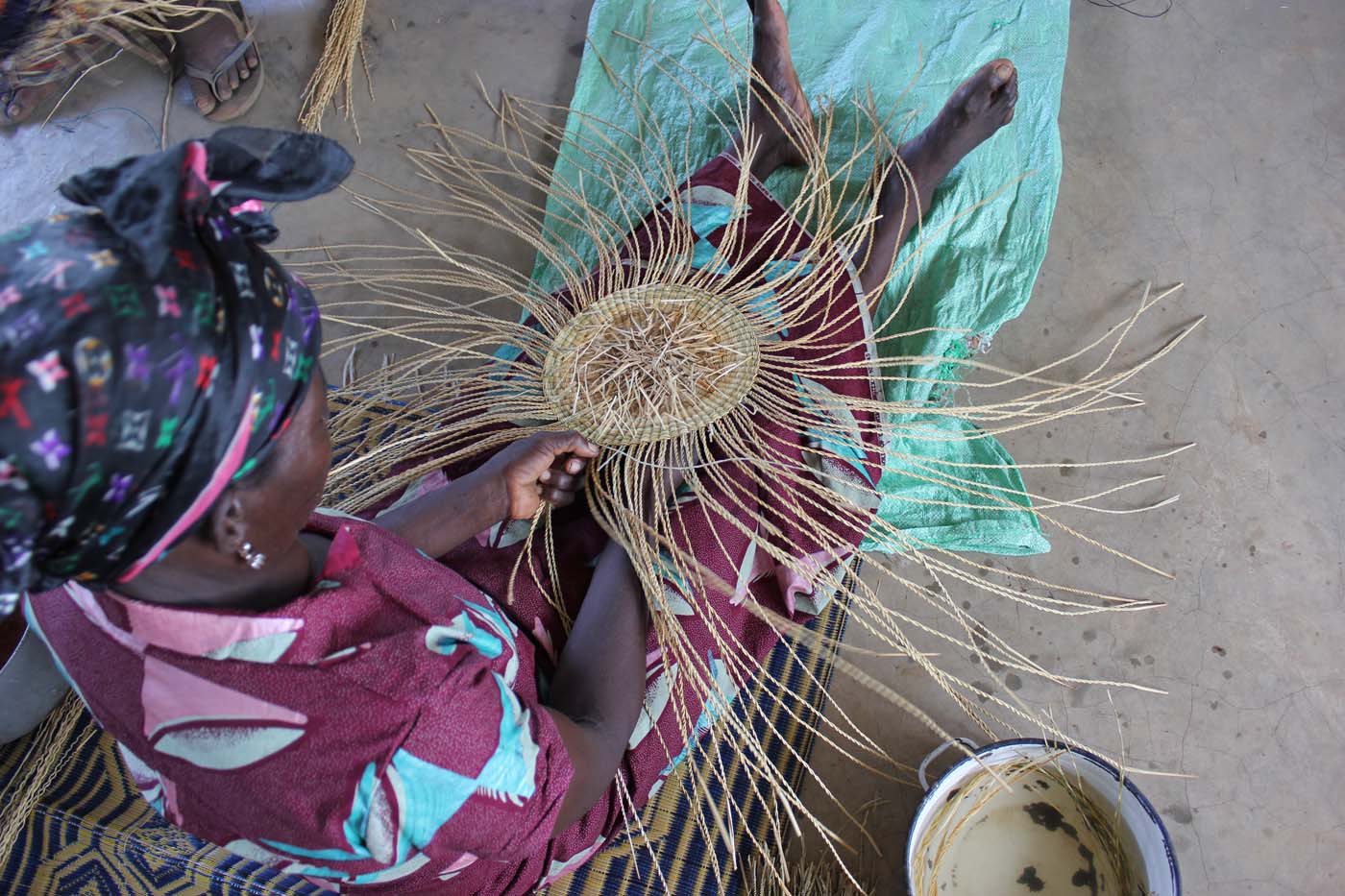 The first weaves form the structure of a basket